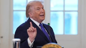 मोठी बातमी! अमेरिकेतून भारतासाठी मोठी गुड न्यूज, टॅरिफ संकट टळलं.