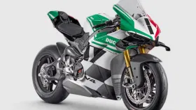 77 लाखांमध्ये लाँच करण्यात आली सुपर-एक्सक्लुझिव्ह तिरंगी बाईक, जाणून घ.