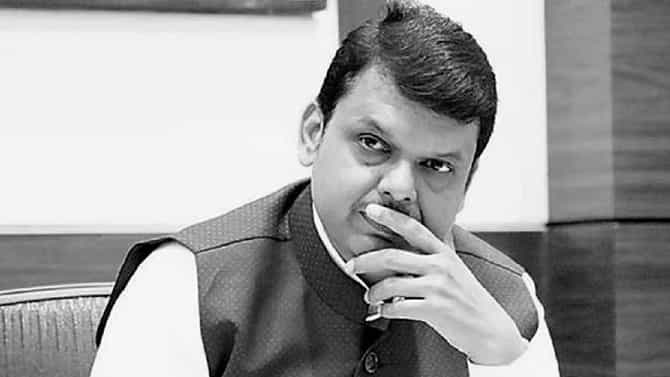 Devendra Fadanvis : मुख्यमंत्री देवेंद्र फडणवीस यांना मोठा धक्का, महापालिका निवडणुकीत भावाचा पराभव..