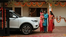 कार घेण्याचं स्वप्न पू्र्ण होणार, 'या' आहेत सर्वात स्वस्त फॅमिली कार.