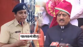 बाबासाहेबांचं नाव न घेतल्यानं वाद, महाजनांवर महिला कर्मचाऱ्यांचा संताप.