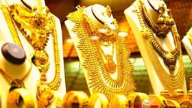 सोनं एका दिवसात तुफान वाढलं, 10 ग्रॅमचा भाव थेट पोहोचला.....