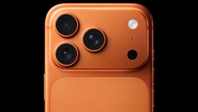 आयफोनच्या कॅमेराजवळ काळ्या रंगाचा डॉट का असतो? 99 टक्के लोकांना..