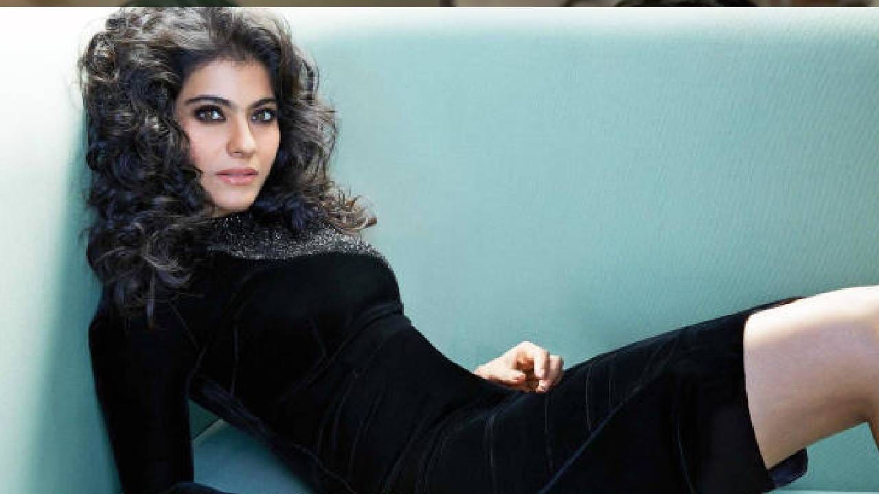 तर 29 वर्षांच्या नो-किस पॉलिसीनंतर, काजोलने ओटीटी शो "द ट्रायल" साठी ती पॉलिसी मोडली कारण त्या दृश्याची  गरज होती.