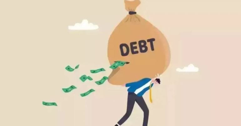 जानेवारी 2026 च्या डेटानुसार तसेच आर्थिक सर्वेक्षण 2025-26 नुसार अनेक मोठ्या अर्थव्यवस्था आजघडीला कर्जाच्या ओझ्याखाली दबल्या आहेत. युद्धामुळे, वाढत्या जनसंख्येमुळे, योजनांवरील खर्चामुळे अनेक देशांची अर्थव्यस्था राजकोषीय तुटीत आहेत. अशा स्थितीत कोणत्या देशावर किती कर्ज आहे, असे विचारले जात आहे.