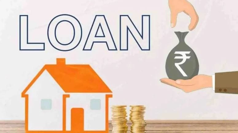 कर्जाच्या बाबतीत चीन दुसऱ्या स्थानावर आहे. चीनवर एकूण 18.7 ट्रिलियन डॉलरचे कर्ज आहे. पायाभूत सुविधांवरील खर्च आणि आर्थिक प्रोत्साहनपर योजनांमुळे चीनवर एवढं कर्ज घेण्याची वेळ आलेली आहे. कर्जाच्या बाबतीत जपान हा देश तिसऱ्या स्थानावर आहे.