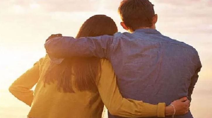 संबंधित पुरुष विवाहित आहे, हे माहीत असूनही एखादी महिला त्याच्यासोबत राहात असेल तर तिला घरगुती हिंसाचार अधिनियम 2000 अंतर्गत पालन पोषणाची मागणी करता येत नाही. जानेवारी 2026 मध्ये मुंबई उच्च तसे स्पष्ट केलेले आहे. 