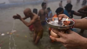 मौनी आमावस्याच्या दिवशी मिळतील पूर्वजांचे आशीर्वाद, काय करावे.