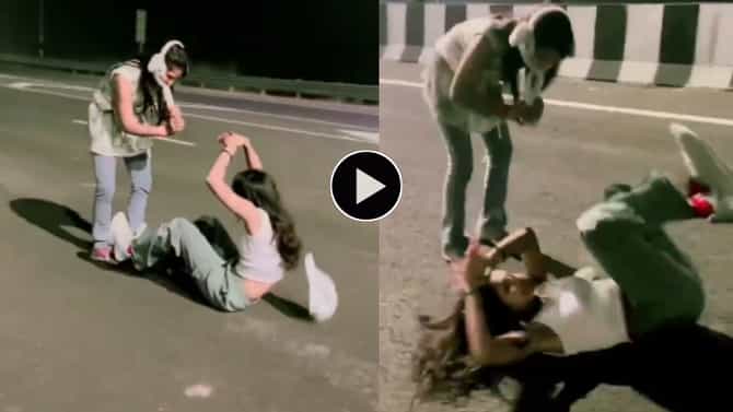 Video: नागमणी घेऊनच गप्प बसणार वाटतं?, भर रस्त्यात दोन तरुणींचा नागिन डान्स, स्टेप्स पाहून सर्वच थक्क
