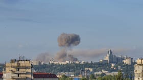 डोनाल्ड ट्रम्प सत्तेच्या धुंदीत, या देशाकडून थेट अणुहल्ल्याची तयारी...