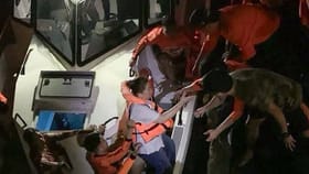 भर समुद्रात 'टायटॅनिक'सारखा अपघात, मोठी बोट बुडाल्याने खळबळ!.