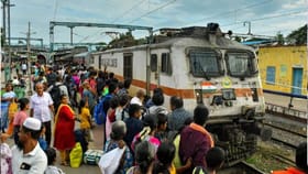 भारतातलं एकमेव रेल्वेस्थानक जिथून देशात कुठेही जाण्यासाठी आहे ट्रेन.