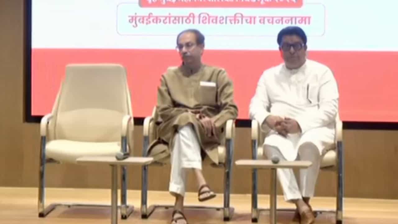 77 सालची दगडफेक ते आज... राज ठाकरेंनी सांगितल्या जुन्या आठवणी, म्हणाले कुठे काय होतं…