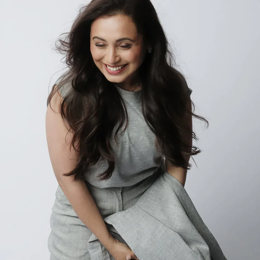 मर्दानी 3 चा ट्रेलर प्रेक्षकांना आवडला आहे. या चित्रपटात पुन्हा एकदा ती पोलीस ऑफिसर शिवानी शिवाजी रॉयच्या भूमिकेत दिसणार आहे. याचं डायरेक्शन अभिराज मीनावालाने केलं आहे. प्रोड्युसर राणीचा नवरा आदित्य चोपडा आहे.