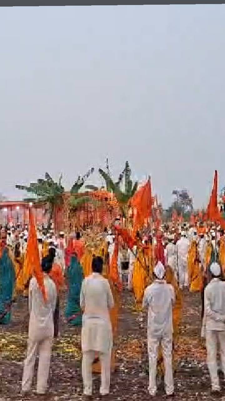 बुलढाणा  - गजानन भक्तांचा रिंगण सोहळा,  भाविक निघाले शेगावला