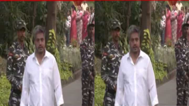 Ajit Pawar Death Updates LIVE : रोहित पवार, सुप्रिया सुळे कार्यकर्त्यांशी साधला संवाद Ajit Pawar Death Updates LIVE : रोहित पवार, सुप्रिया सुळे कार्यकर्त्यांशी साधला संवाद