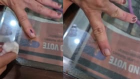 मतदारांसाठी सर्वात मोठी बातमी,मार्करने बोटाला लावलेली शाई लगेच पुसतेय?.