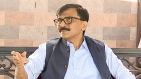 मुंबईत मोठे उलटफेर, शिवसेना ठाकरे गटाचाच महापौर? राऊतांचे मोठे संकेत.