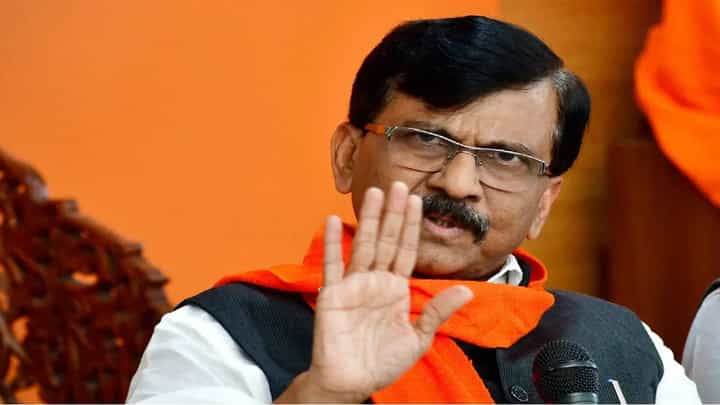 Sanjay Raut : भाजपची ही खेळी, 'तो' BJP चा बोलका पोपट... उत्तर भारतीय महापौर, या वक्तव्यावरून राऊतांचा हल्लाबोल Sanjay Raut : भाजपची ही खेळी, 'तो' BJP चा बोलका पोपट... उत्तर भारतीय महापौर, या वक्तव्यावरून राऊतांचा हल्लाबोल