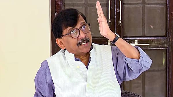 Maharashtra Election 2026 : हरामाचा पैसा वाटला जातोय, असं भाजपचाच मंत्री म्हणतोय… राऊतांचं महायुतीतील अनागोंदीवर भाष्य