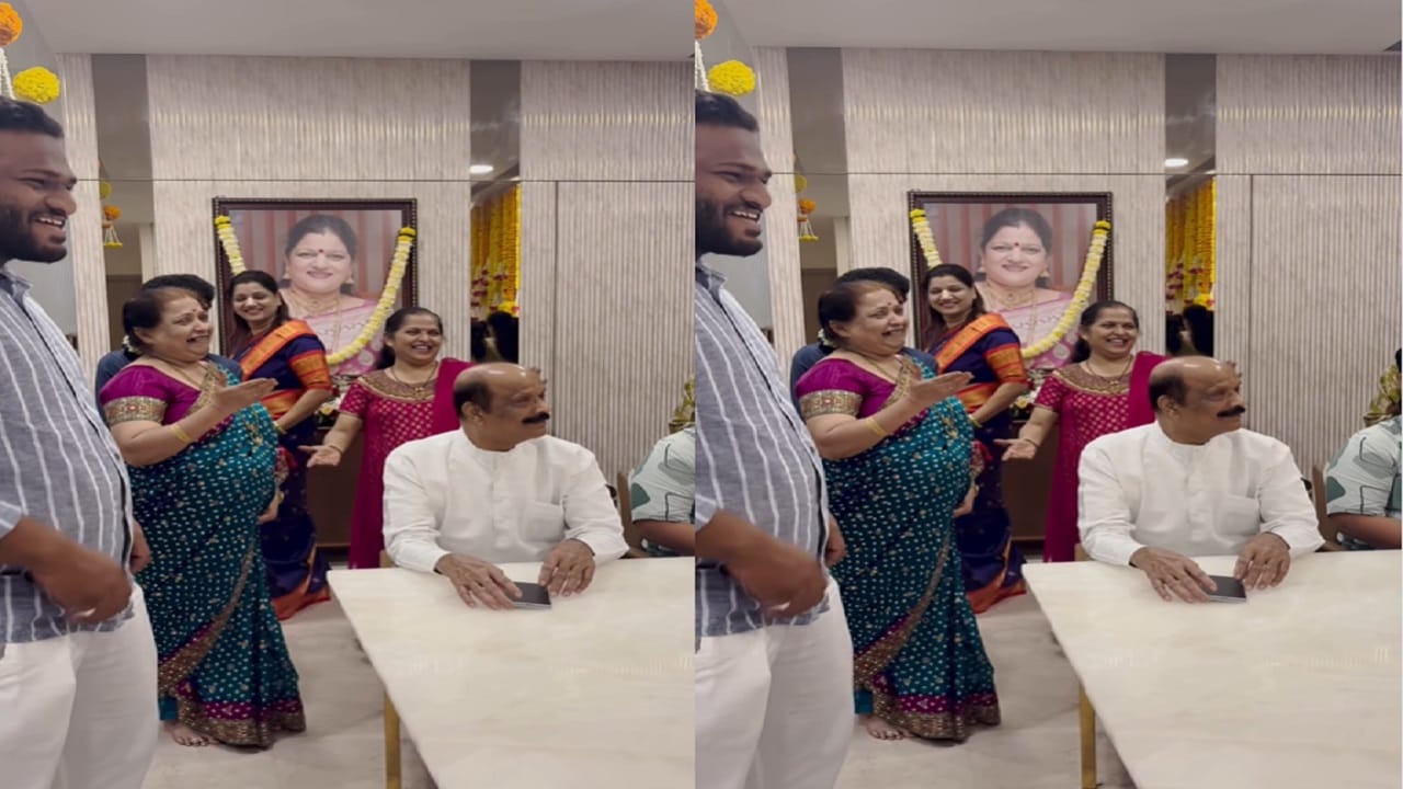 राठी चित्रपटसृष्टीमधील अभिनेत्री उर्मिला कोठारे, अभिजीत खांडकेकर, सुशांत शेलार, हार्दिक जोशी, अक्षया देवधर अशा अनेक कलाकारांनी हजेरी लावली. सोशल मीडियावर आजही त्यांच्या लग्नाचे फोटो व्हायरल होत असतात.