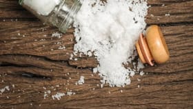 हातामधून 'या' गोष्टी पडल्यास, होतो अपशकुन?.