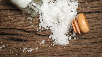 हातामधून या गोष्टी पडल्यास मानले जाते अपशकुन... जाणून घ्या शास्त्र काय म्हणते?