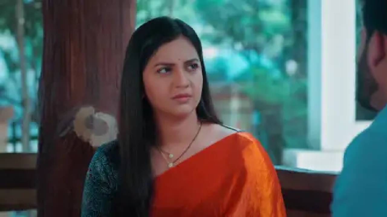 मालिकेत दाखवलेला हा सकारात्मक बदल पाहून प्रेक्षक खूपच खुश झाले आहेत. मालिकेच्या या प्रोमोवर नेटकऱ्यांनी विविध प्रतिक्रिया दिल्या आहेत. 'देव पावला रे' असं एकाने लिहिलं. तर 'आता मालिकेला खूप सुंदर रंग आला आहे,' असं दुसऱ्याने म्हटलं आहे. 
