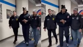 व्हेनेझुएलाच्या राष्ट्राध्यक्षचा अमेरिकेतून खळबळ करणारा व्हिडीओ पुढे...