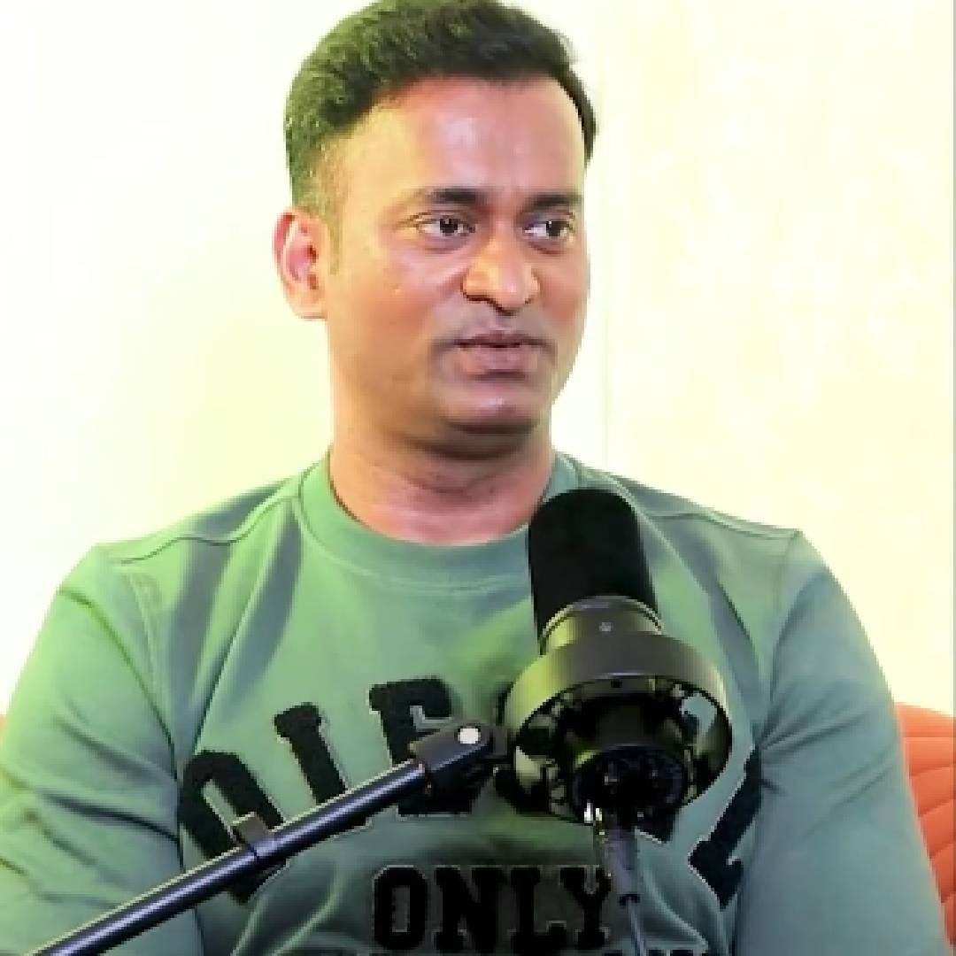  बॉडीबिल्डर असल्यामुळे वांद्र्यात एका जीम मॅनेजरने त्याला संधी दिली. इथून त्याचा सेलिब्रिटी ट्रेनर बनण्याचा प्रवास सुरु झाला.  वांद्र्यात झीरोपासून सुरुवात केली. कोणीही क्लायंट नव्हता. जीममध्ये जे मिळायचं, त्याने ट्रेनिंग द्यायचो. 