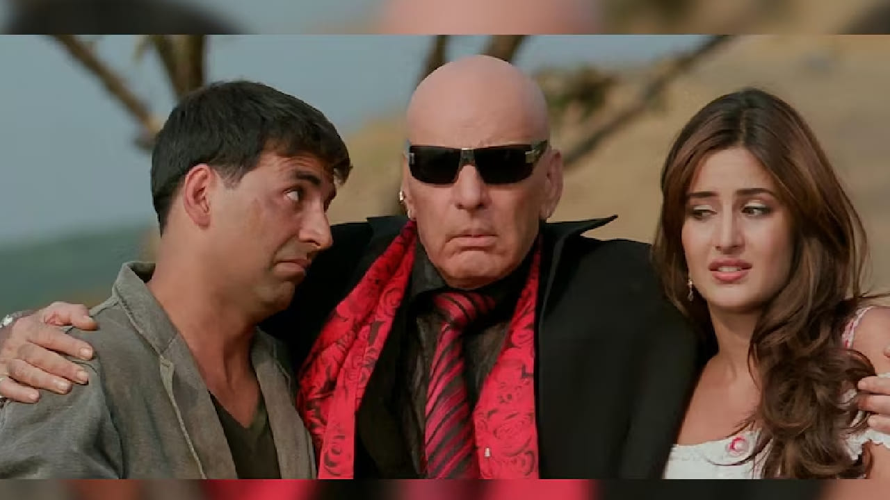 ‘वेलकम’ फ्रँचायझीची लोकप्रियता आजही कायम आहे. ‘वेलकम बॅक’नंतर आता या चित्रपटाचा तिसरा भाग प्रदर्शित होणार असल्याची चर्चा रंगली आहे. कॉमेडी, दमदार संवाद आणि भन्नाट व्यक्तिरेखा यामुळे ‘वेलकम’ ही मालिका प्रेक्षकांच्या कायम स्मरणात राहिली आहे.