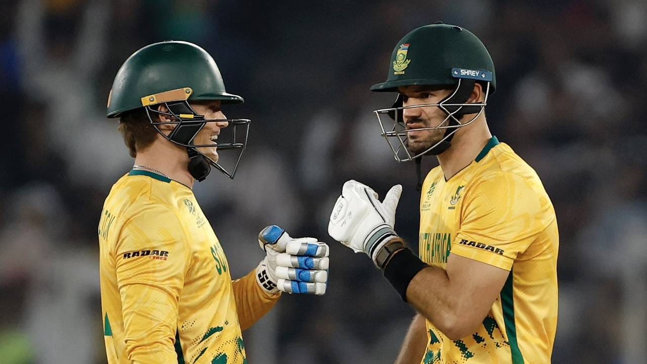 एडन मार्करमने विजयी खेळी केली. शेवटपर्यंत सामना जिंकेपर्यंत खेळपट्टीवर टीकून राहिला. त्याने 44 चेंडूत नाबाद 86 धावा केल्या. यात त्याने 8 चौकार आणि 4 षटकार मारले. त्याच्या स्ट्राईक रेट हा 195.45 चा होता. (Photo- Proteas Men Twitter)