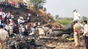 अजित पवार यांच्या विमान अपघाताची चाैकशी सुरू असतानाच ग्रामस्थांनी...