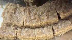 चॉकलेट डेला जोडीदाराला द्या तुमच्या हातची खास बागेश्वरची बर्फी.