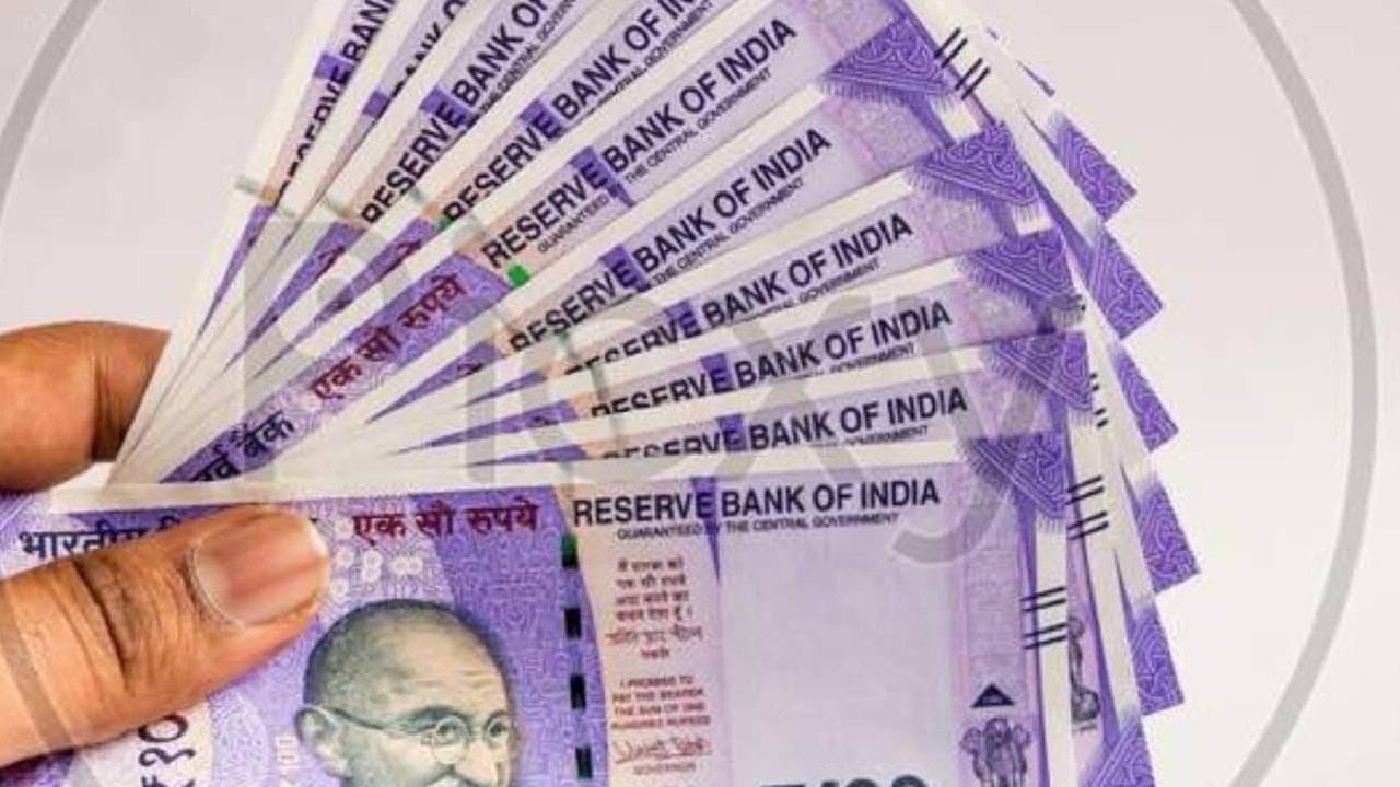 शुक्रवारी कंपनीचा शेअर 1.24 टक्क्यांनी घसरला. हा शेअर 43.97 रुपयांवर बंद झाला. गेल्या एका महिन्यात कंपनीच्या शेअर किंमतीत 7.48 टक्क्यांची तेजी आली. तर एका वर्षात ज्या गुंतवणूकदारांकडे हा शेअर आहे, त्यांना आतापर्यंत 11.10 टक्क्यांचे नुकसान झाले आहे. 