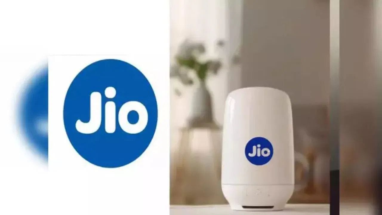 कंपनी अनेक स्वस्त दरातील १.५ जीबी दैनिक डेटा प्लॅन देखील देते. या २३९ रुपयांच्या प्लॅनमध्ये २२ दिवसांची वैधता आहे आणि त्यात अमर्यादित व्हॉईस कॉलिंग, दररोज १०० एसएमएस आणि १.५ जीबी दैनिक डेटा मिळतो.