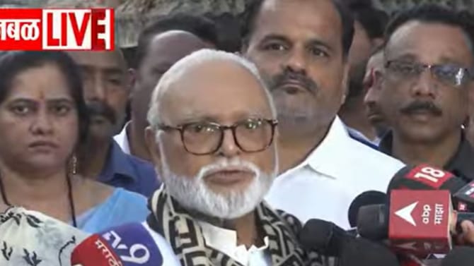 राष्ट्रवादीच्या विलिनीकरणावर अखेर भुजबळांनी मौन सोडलं, केलं मोठं विधान