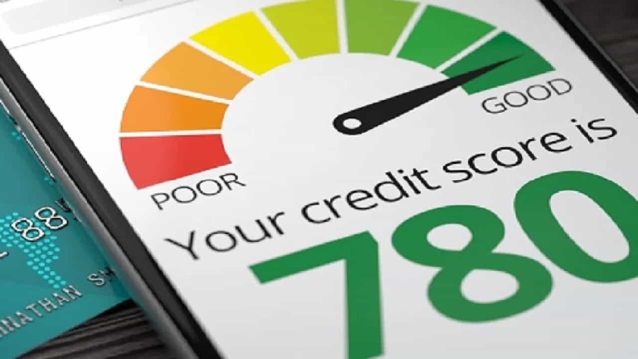 बँकिंग अॅपमध्ये CIBIL स्कोअर तपासता येणार, याविषयी जाणून घ्या