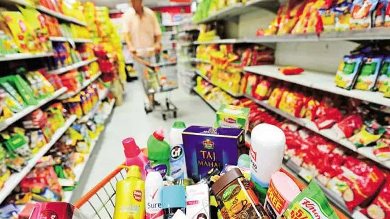 तुमच्याही घरखर्चात होणार वाढ, सर्फ एक्सलपासून टाटा टीपर्यंत... पाहा काय काय महागले?