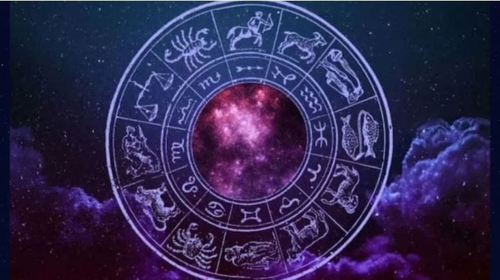 चंद्र आणि सूर्यदेवाच्या युतीमुळे कर्क राशीच्या लोकांच्या आयुष्यात तणाव निर्माण होऊ शकतो. भावनिकदृष्टीकोनातून निराशाजनक स्थिती निर्माण होऊ शकते. कुटुंबात वाद होऊ शकतात. आरोग्याकडे लक्ष द्यावं. गुंतवणुकीसाठी चांगली वेळ नाही. त्यामुळे गुंतवणूक करताना विचार करावा.