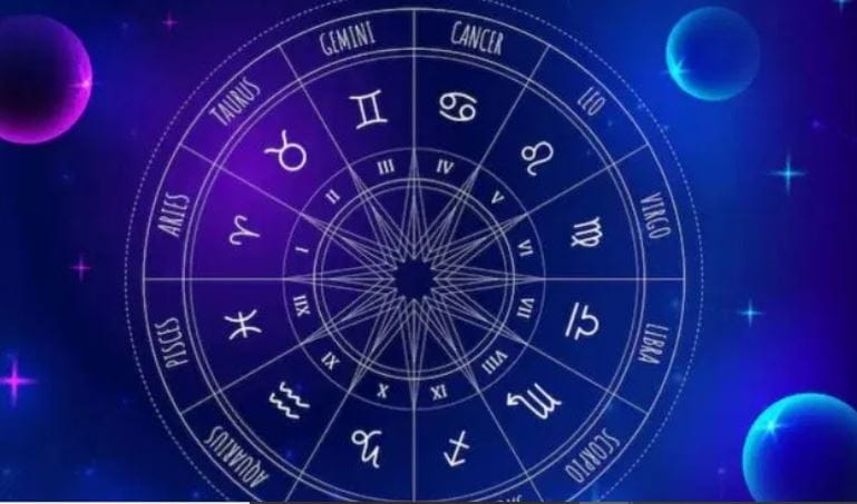 मकर राशीच्या लोकांनी आर्थिक व्यवहार करताना सतर्क राहावे. करिअरमध्ये प्रतिस्पर्धी वाढू शकतात. कोणाशीतरी भांडण होण्याची शक्यता आहे. जवळची व्यक्ती तुम्हाला दगा देऊ शकते. कोणतेही नवे काम करताना विचार करा. वाहन चालवताना काळजी घ्या. सतर्क राहा.