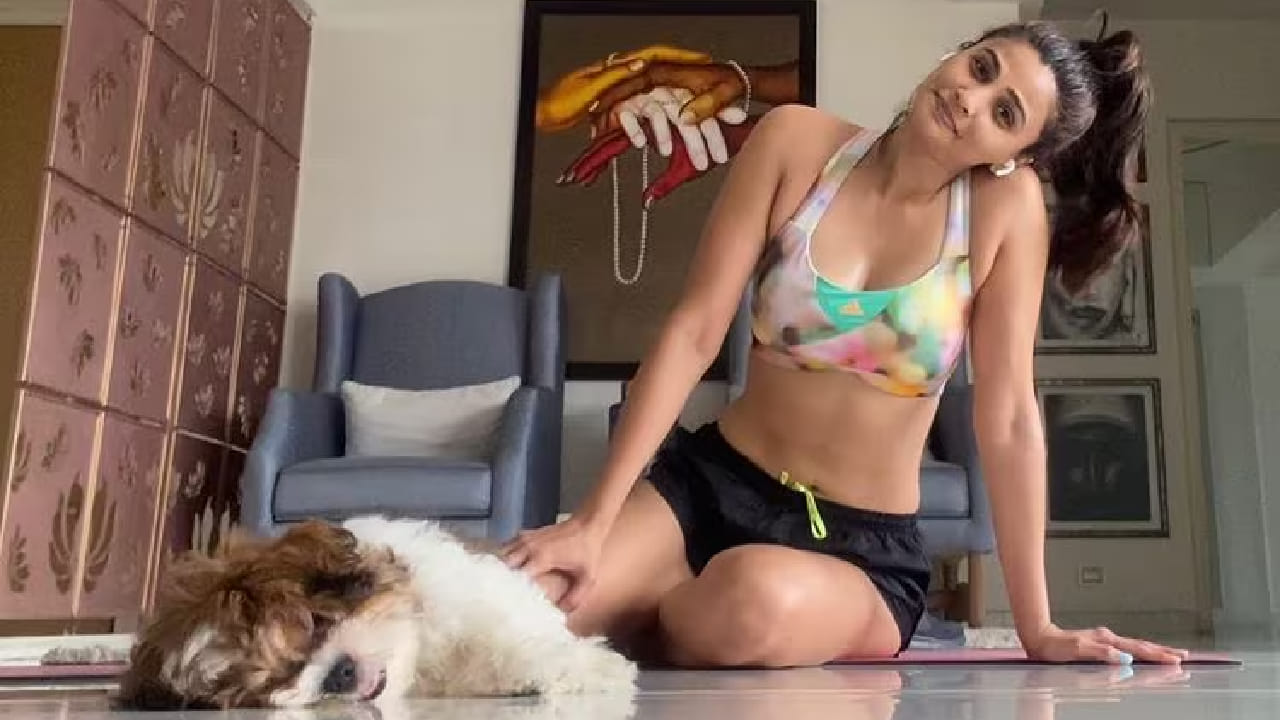 त्यामुळे मला हवं तेव्हा मी आई होऊ शकते. स्वतःच्या बाळाला जन्म देण्याचा पर्याय माझ्याकडे आहे.' लग्नाबद्दल बोलताना डेझी म्हणाली की, तिचे विचार पारंपरिक चौकटीत बसणारे नाहीत. मी सर्व काही देवावर सोडलं आहे. योग्य व्यक्ती आयुष्यात आली तर नक्की विचार करेन पण फक्त समाजाच्या अपेक्षेमुळे लग्न करणार नाही असे ती स्पष्टपणे म्हणाली.