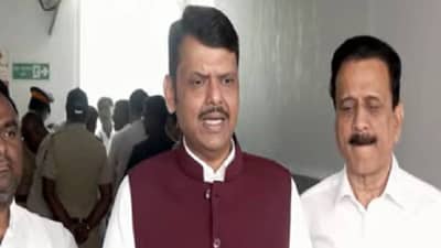 Devendra Fadnavis : दोन्ही राष्ट्रवादी काँग्रेसच्या विलिनीकरणावर मुख्यमंत्री देवेंद्र फडणवीस यांचं एकदम रोखठोक उत्तर