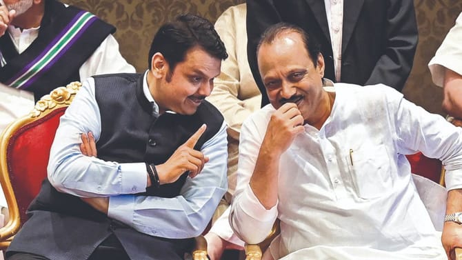 दादांच्या रूपात न लाभलेला मुख्यमंत्री गेला... देवेंद्र फडणवीस