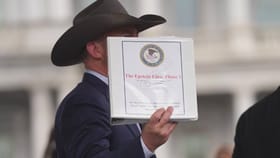 एपस्टिन फाईलने जग हादरलं, या देशात भूकंप, पंतप्रधानाचा जाणार पहिला बळी.