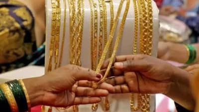 Gold-Silver Price Today 25 February 2026 : लग्नसराईत सोन्या-चांदीच्या दरात मोठी हालचाल ! 10 ग्रॅम सोन्याचे आजचे दर काय ?