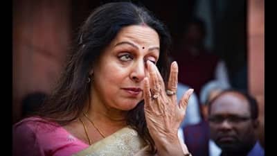 Hema Malini: ते खरंच गेलेत...? धर्मेंद्र यांच्या आठवणीत आजही हेमा मालिनी रडतात...