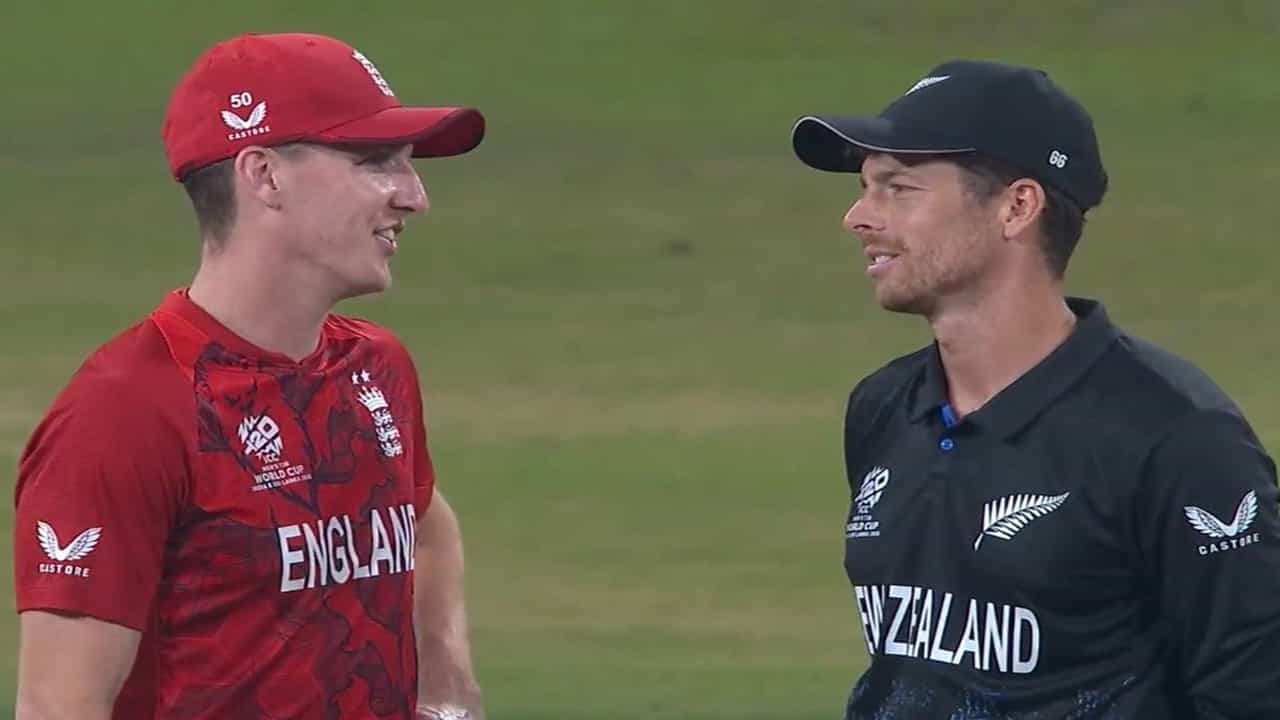 ENG vs NZ Super 8 : न्यूझीलंडचा निर्णायक सामन्यात बॅटिंगचा निर्णय, इंग्लंड विरुद्ध प्लेइंग ईलेव्हनमध्ये कोण?