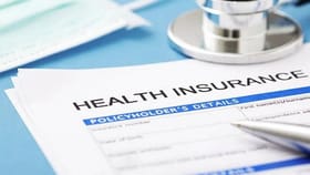 कंपनीच्या आरोग्य विम्यासह दुसरा इन्शुरन्स घेणे फायदेशीर, जाणून घ्या.