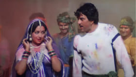 8 महिन्यांच्या प्रेग्नेंट अभिनेत्रीने शूट केलं होळीच गाणं, आजही क्रेझ.